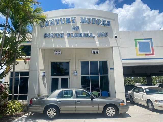 Ford Crown Victoria
