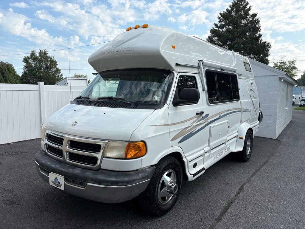 Dodge Ram Van