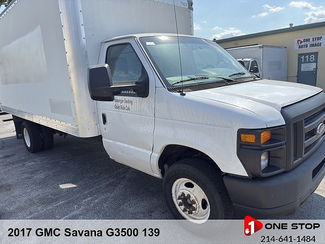 GMC Savana