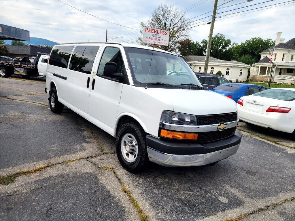 2014 CHEVROLET Express