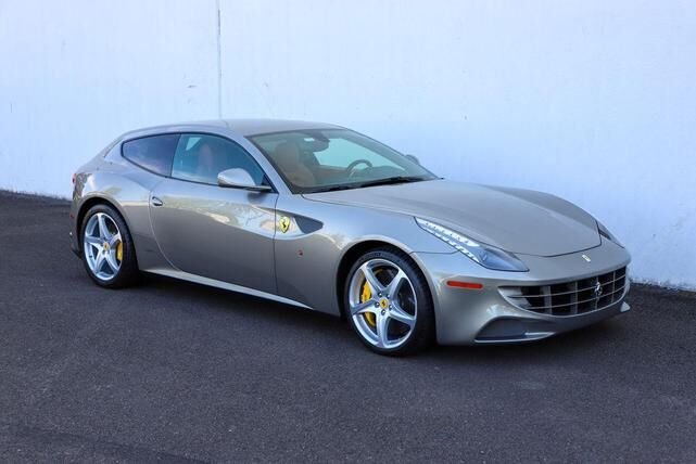 Ferrari FF
