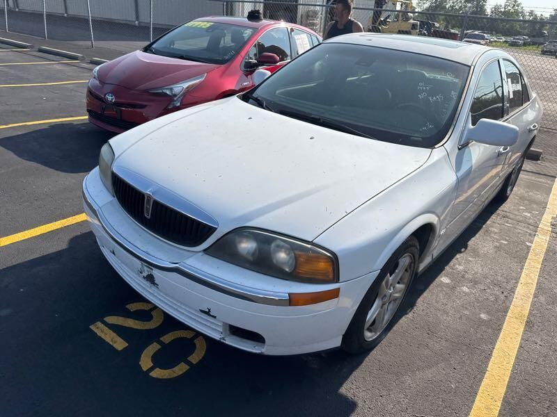 Lincoln LS