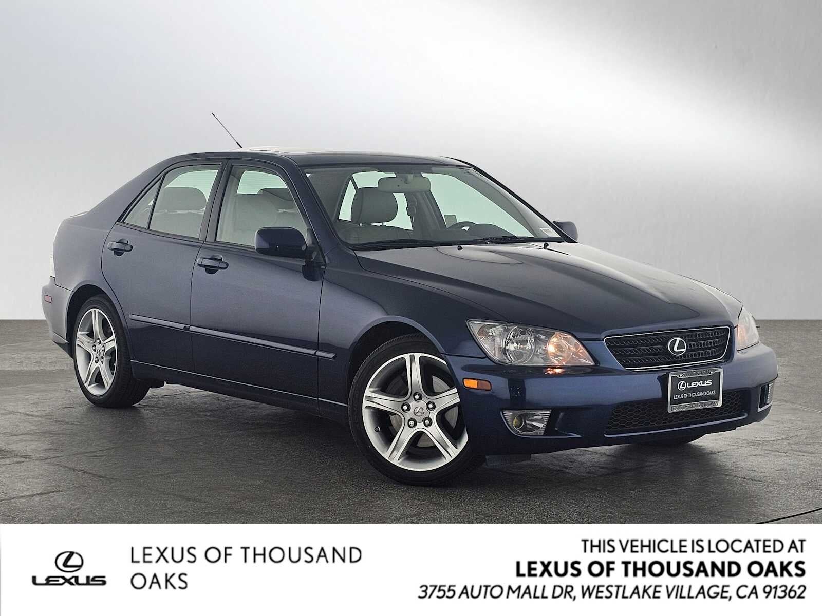 Lexus IS