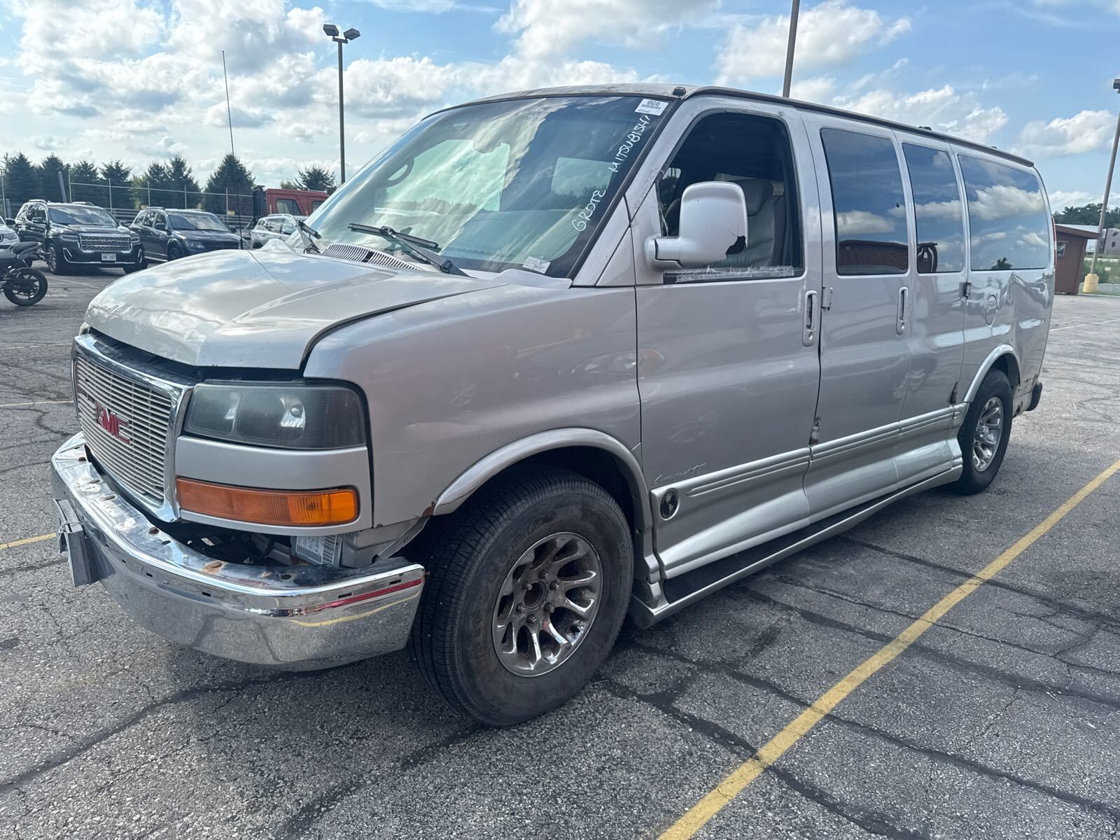 GMC Savana
