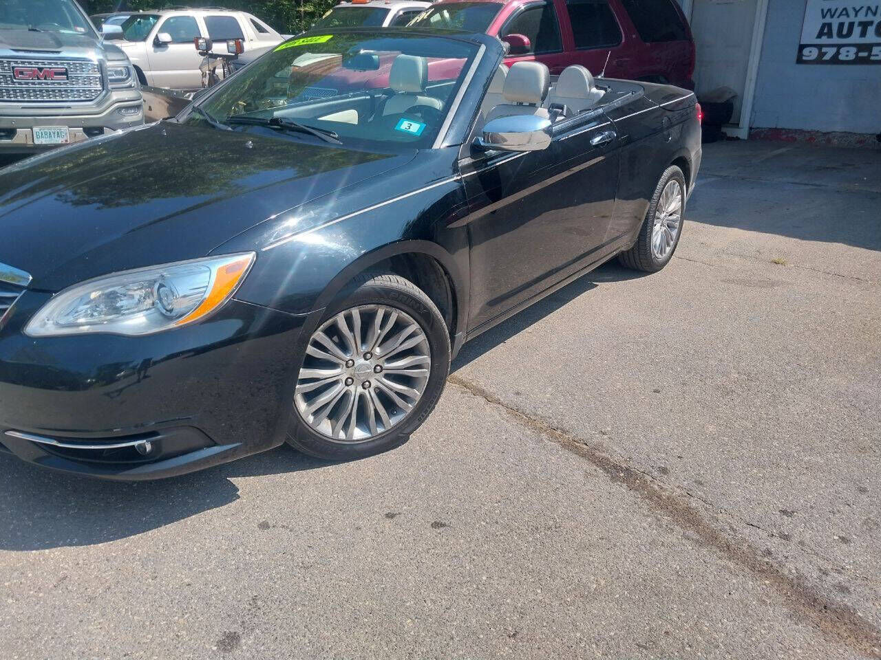 2012 CHRYSLER 200