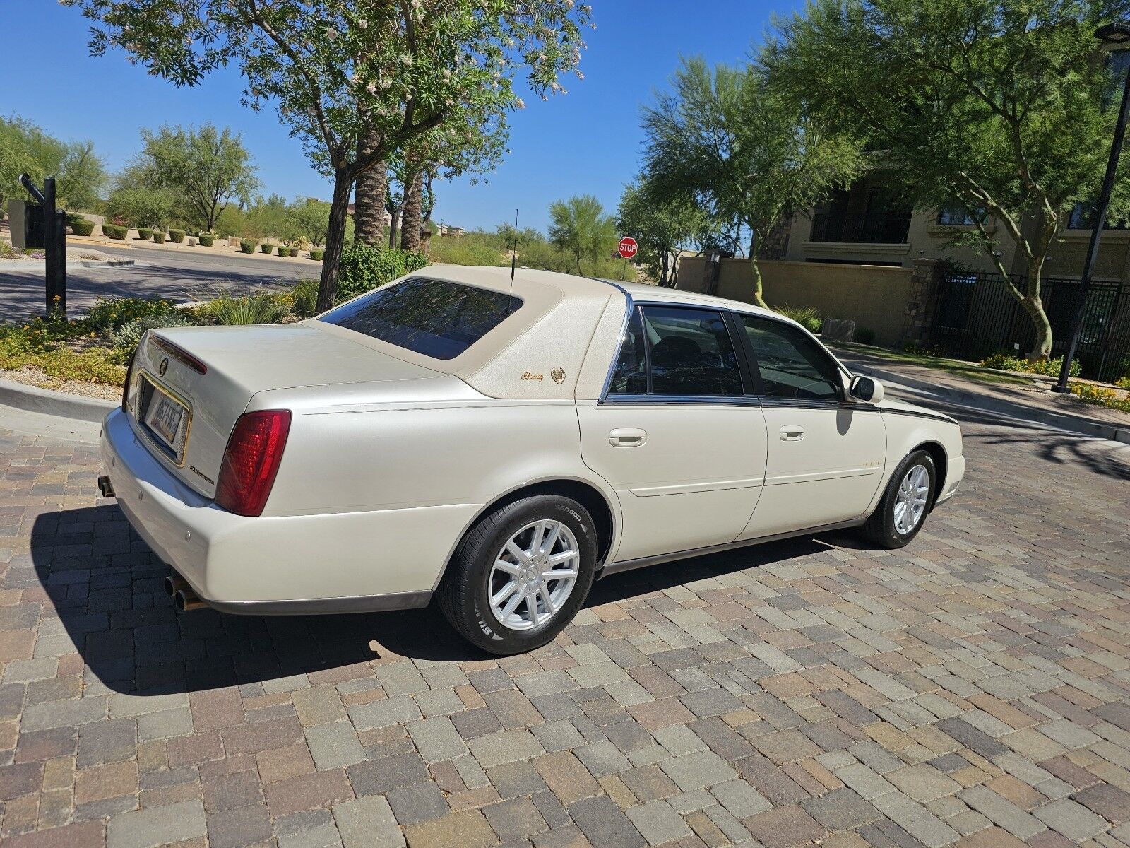 Cadillac Deville