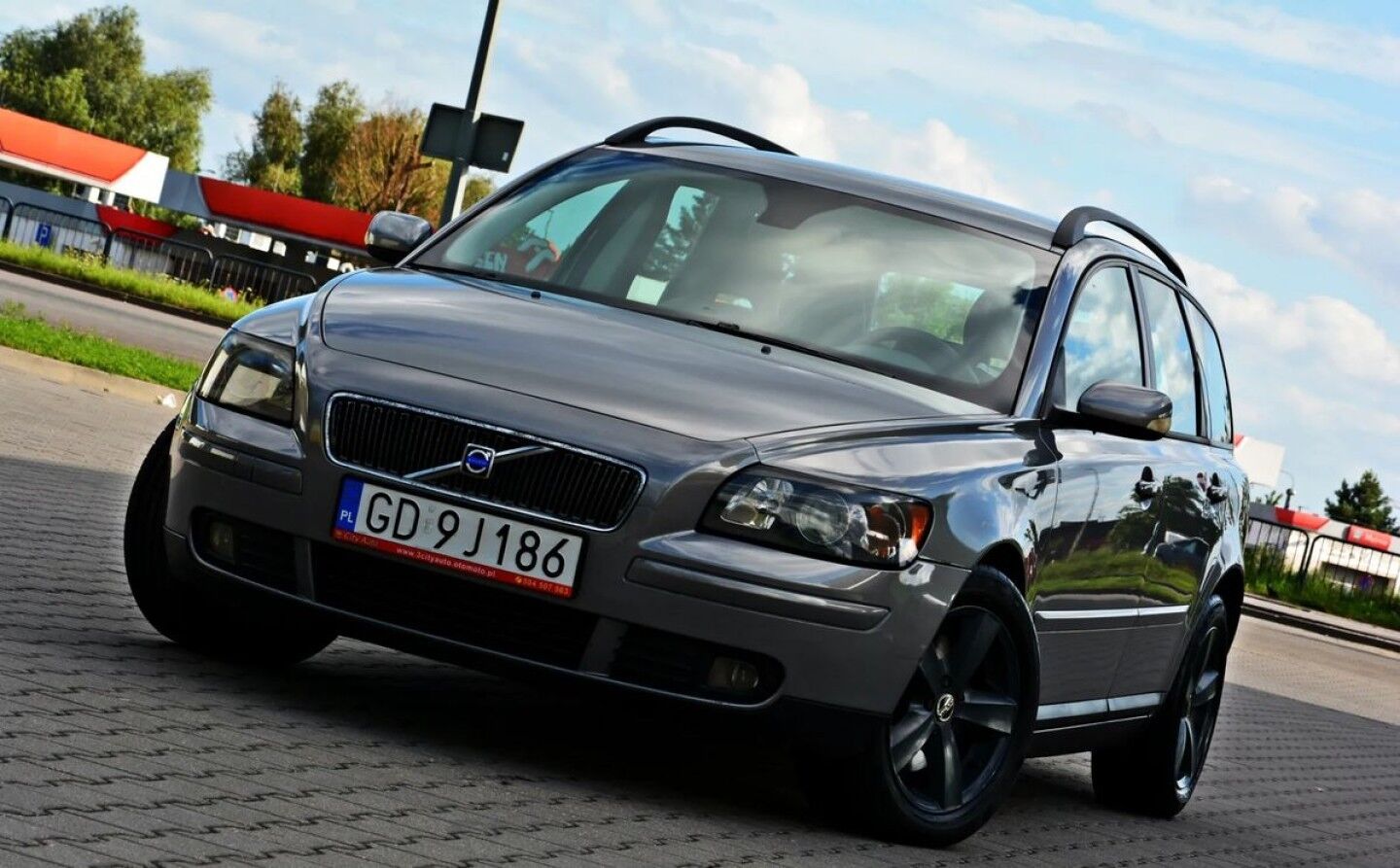 Volvo V50