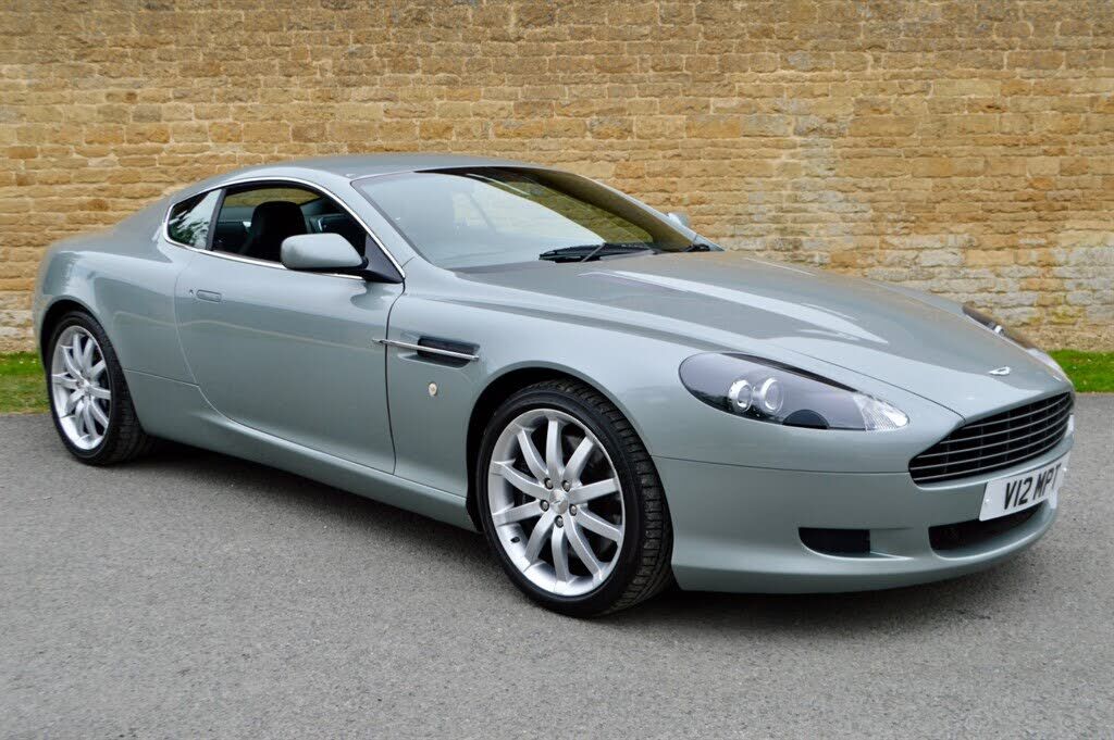 Aston Martin DB9