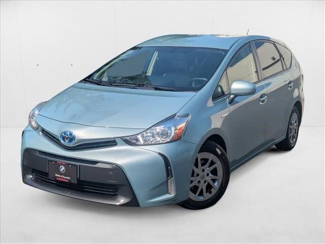 Toyota Prius V