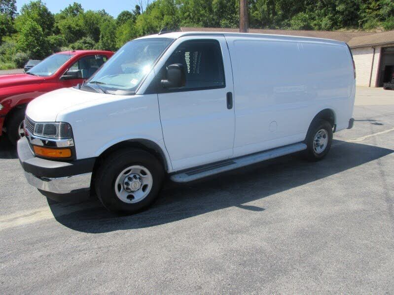 2023 CHEVROLET Express