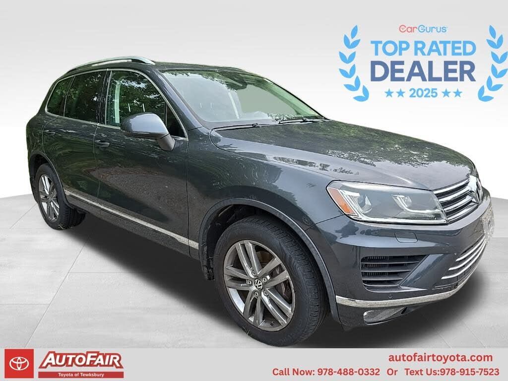 2016 VOLKSWAGEN Touareg