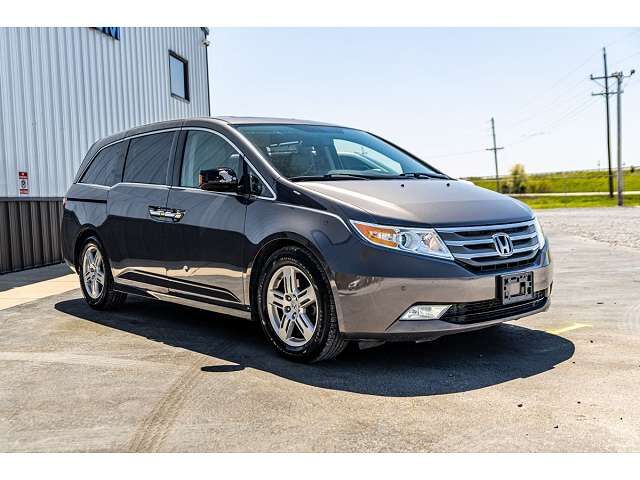 2013 HONDA Odyssey