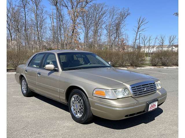 Ford Crown Victoria