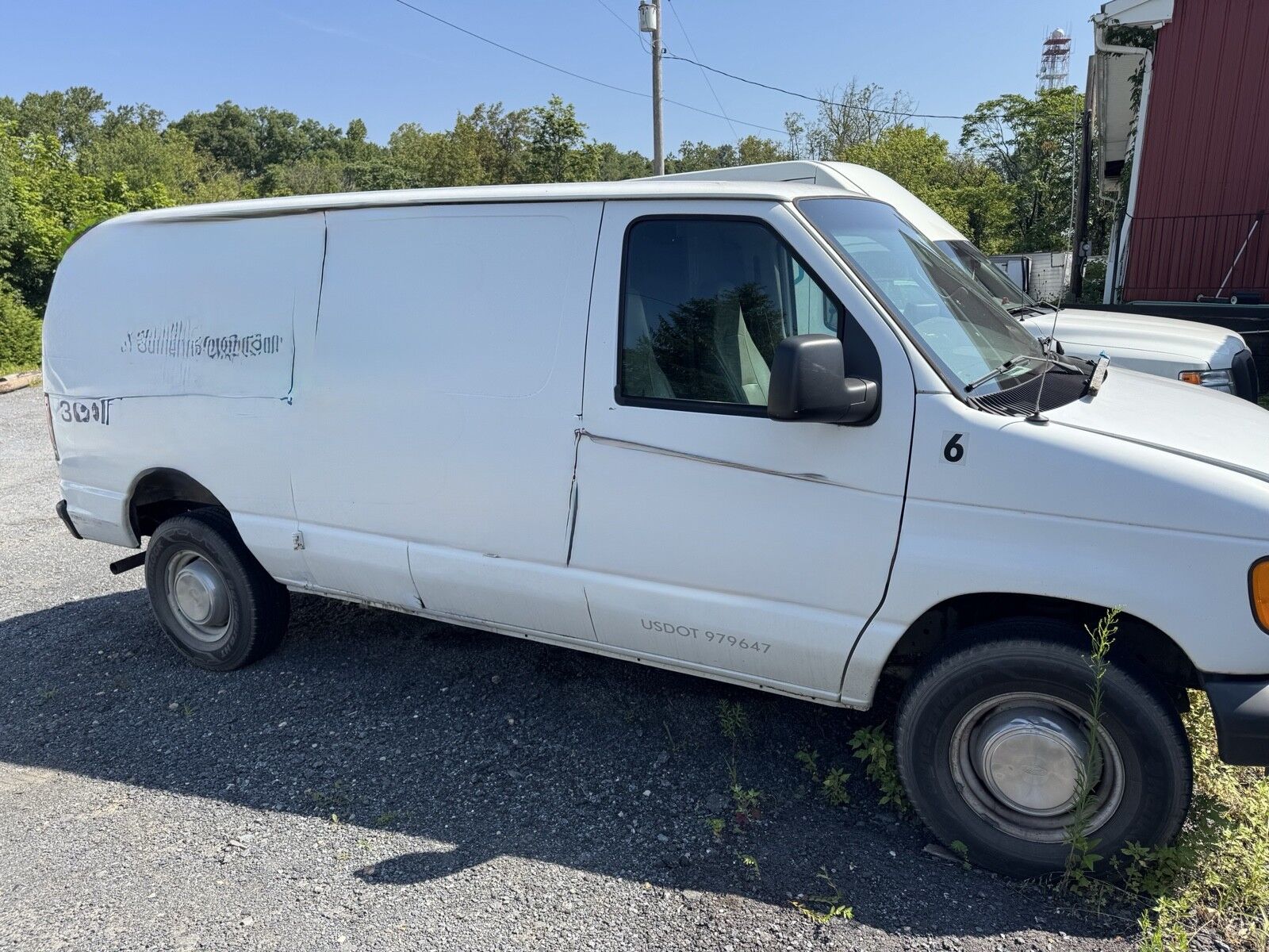 Ford E-250