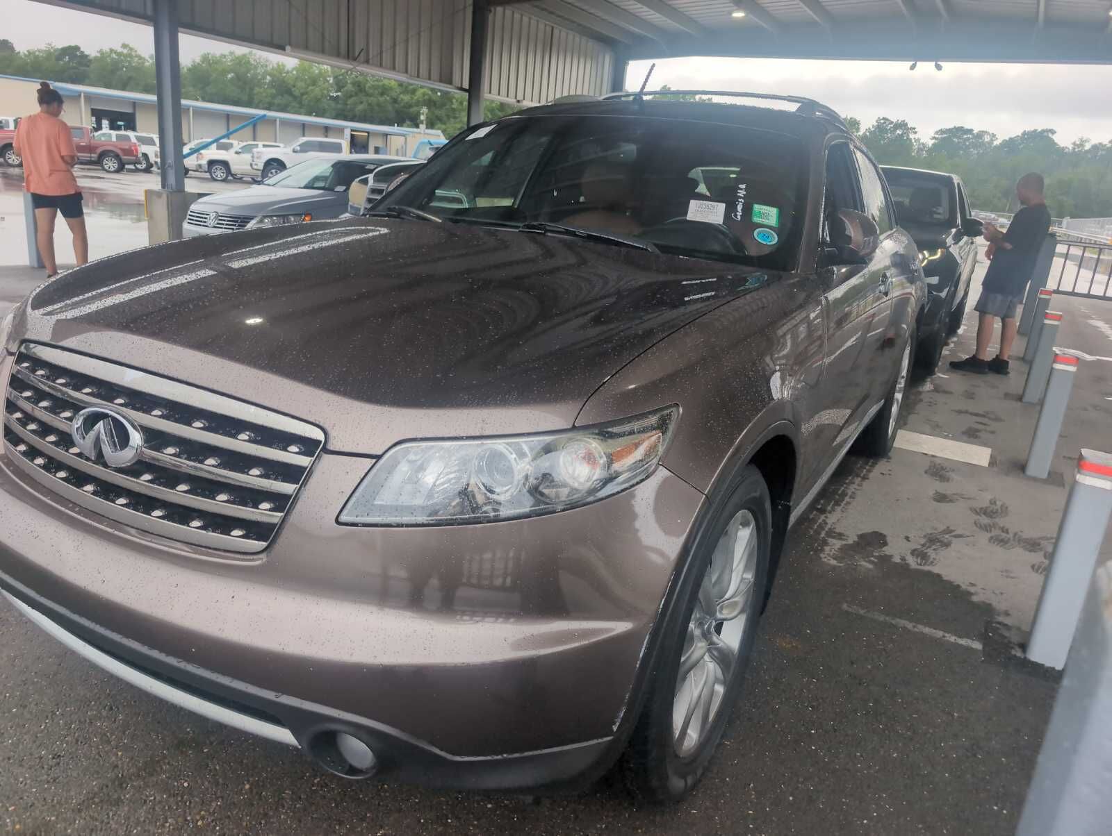 Infiniti FX35