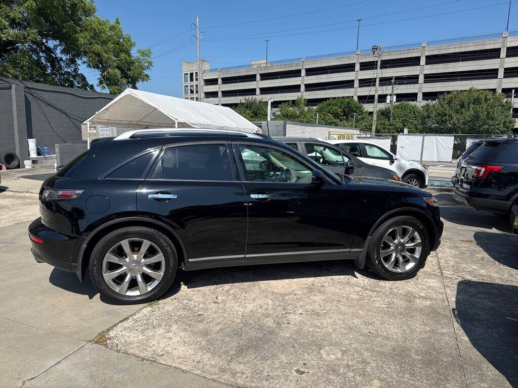 Infiniti FX35