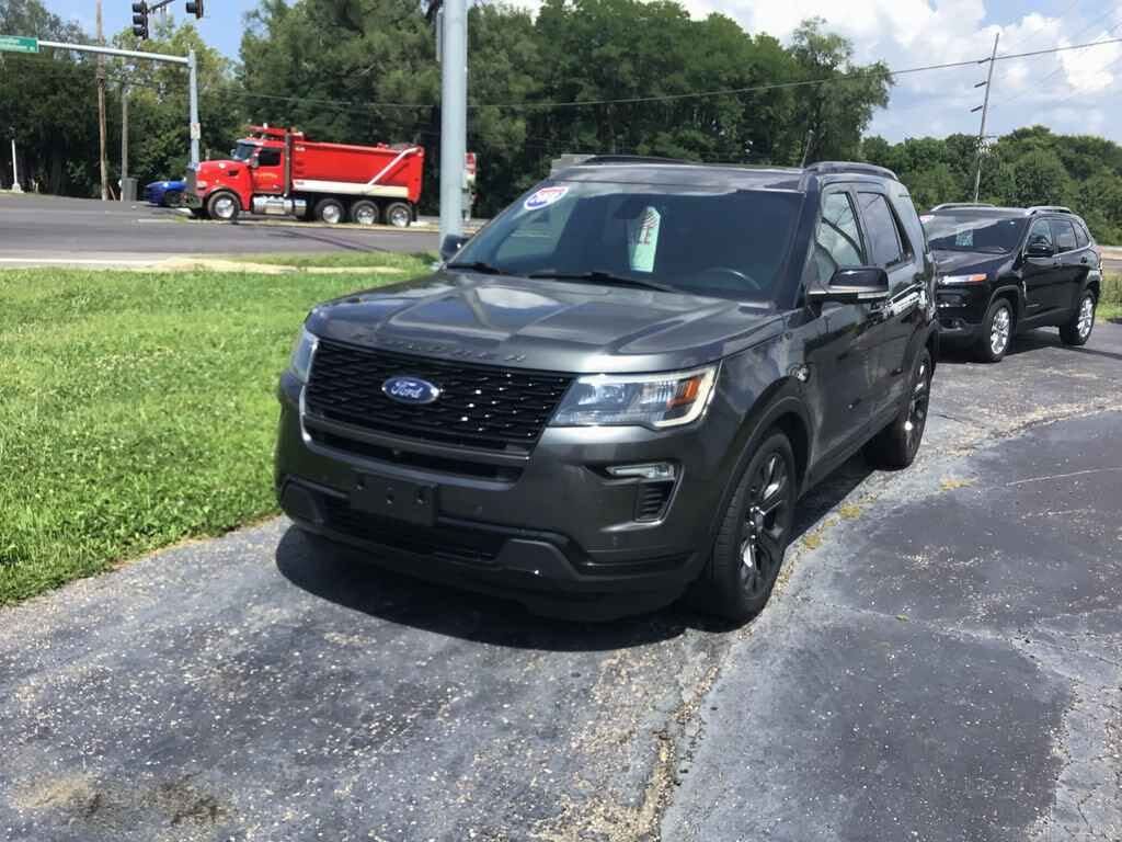 2018 FORD Explorer