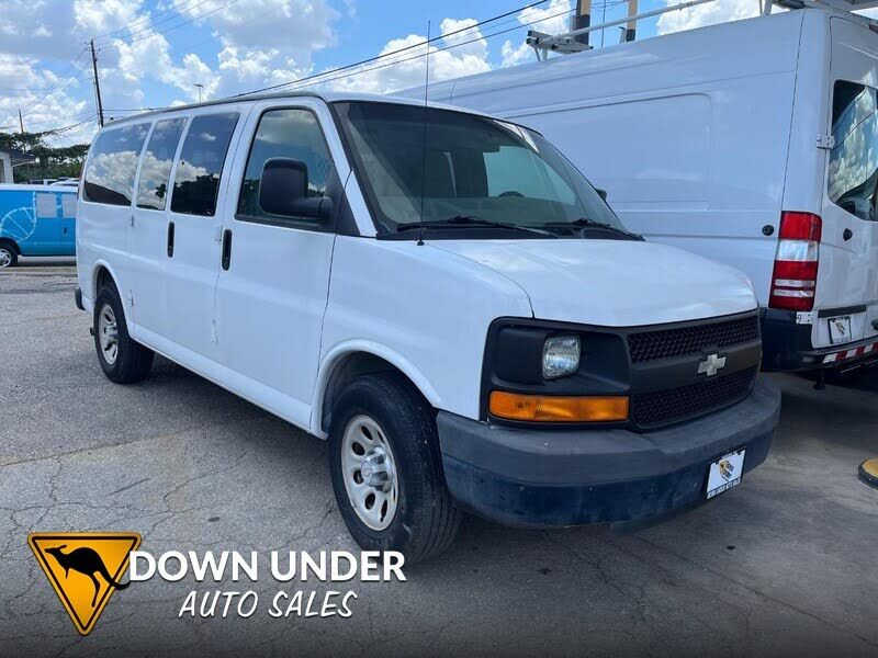 2010 CHEVROLET Express