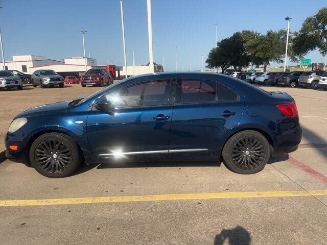 Suzuki Kizashi