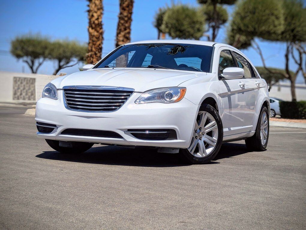 2014 CHRYSLER 200