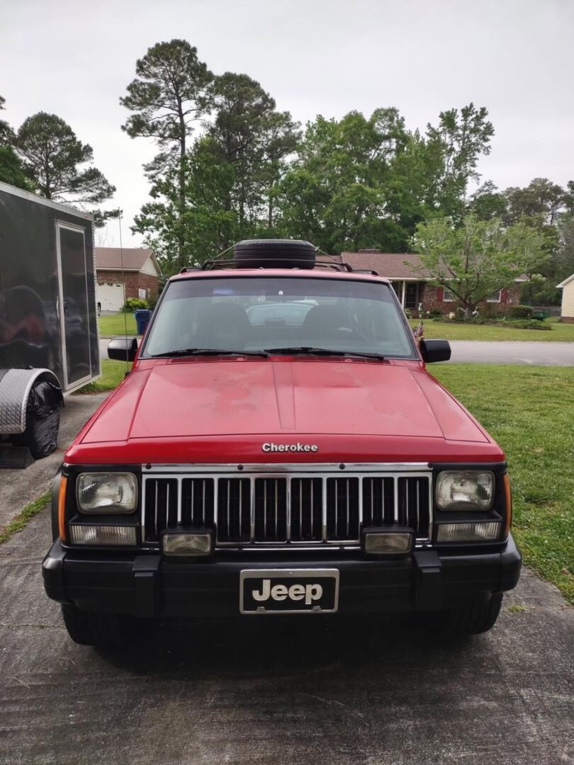 Jeep Cherokee