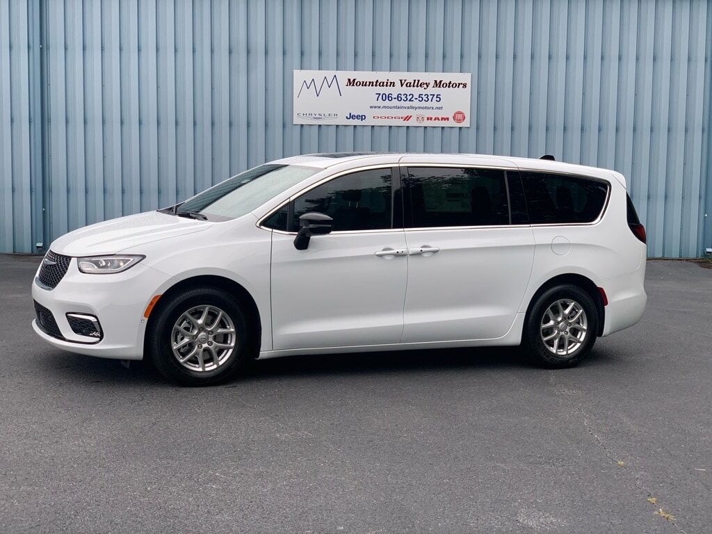 2026 CHRYSLER Pacifica