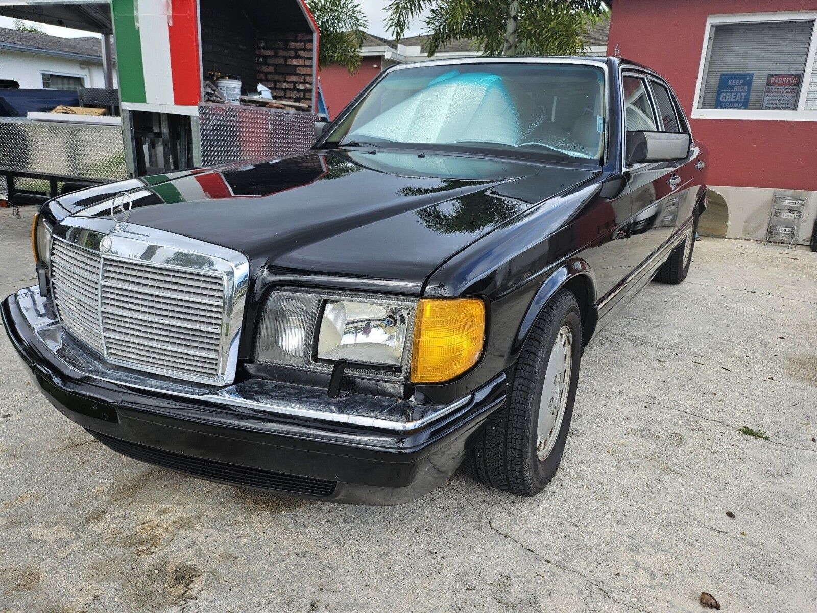 Mercedes-Benz 300