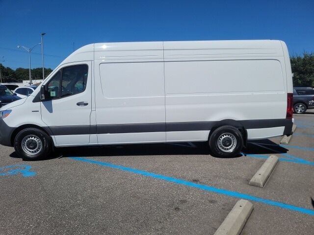 2024 Mercedes-Benz eSprinter