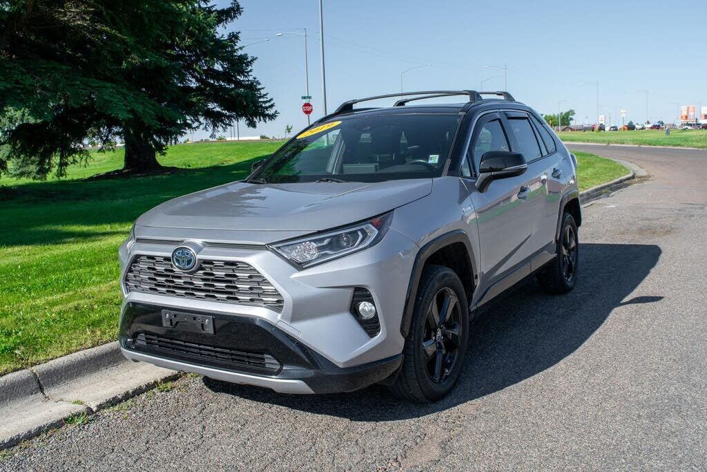 2019 TOYOTA RAV4