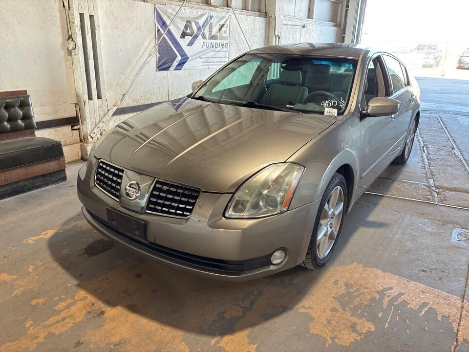 Nissan Maxima