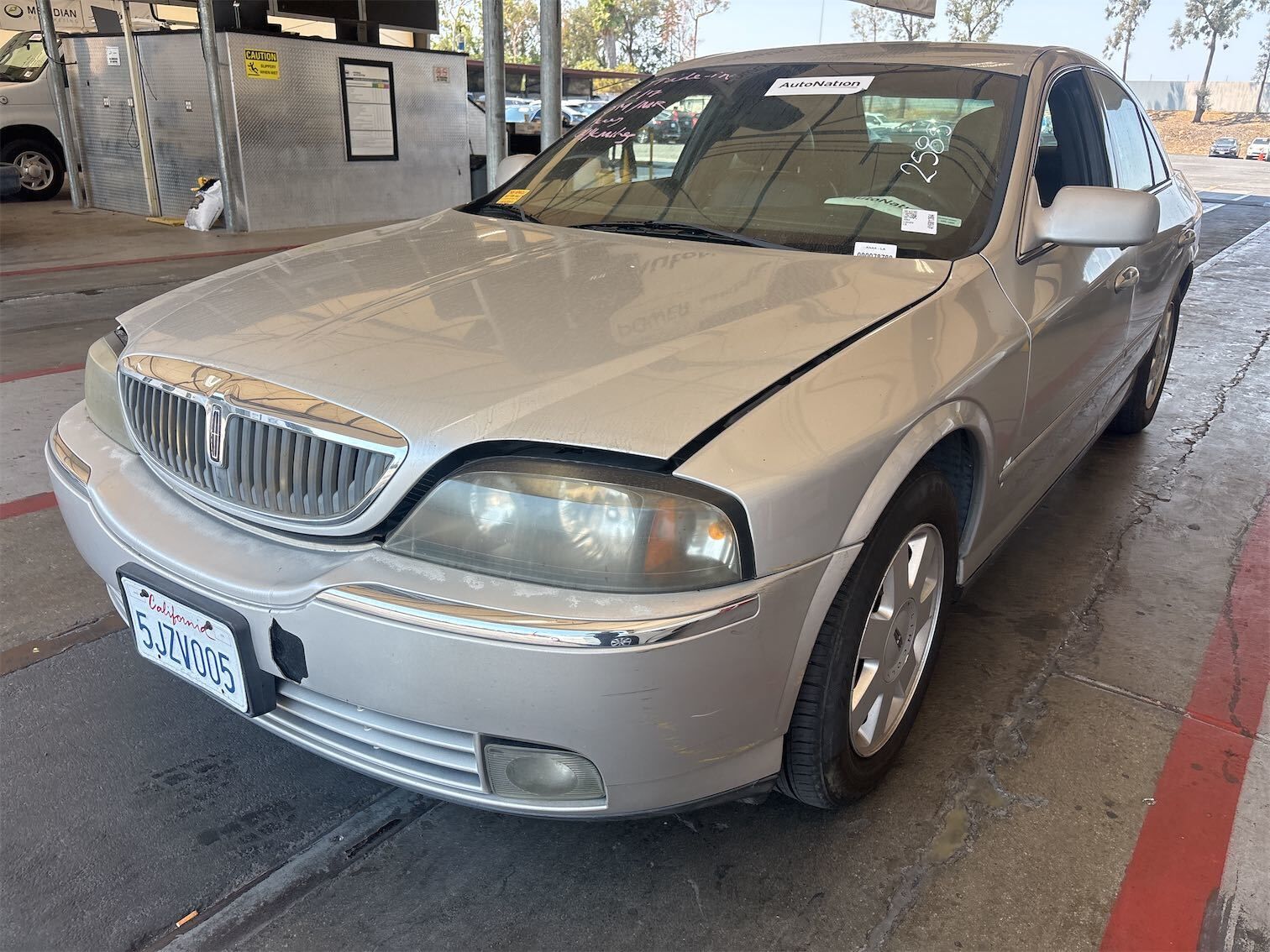 Lincoln LS