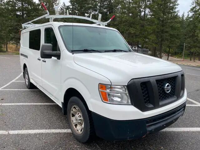 Nissan NV