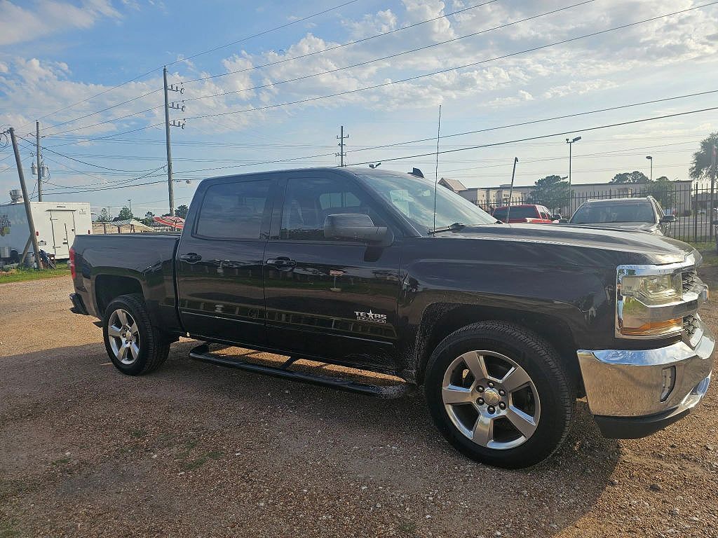 2017 CHEVROLET Silverado