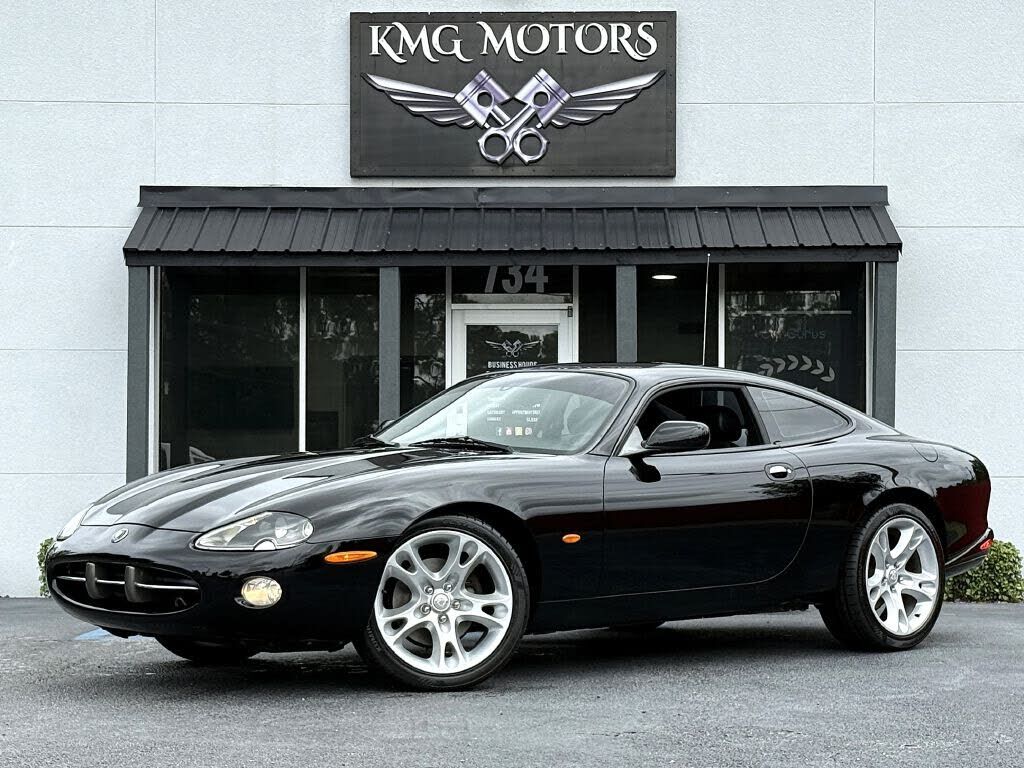 Jaguar XK8