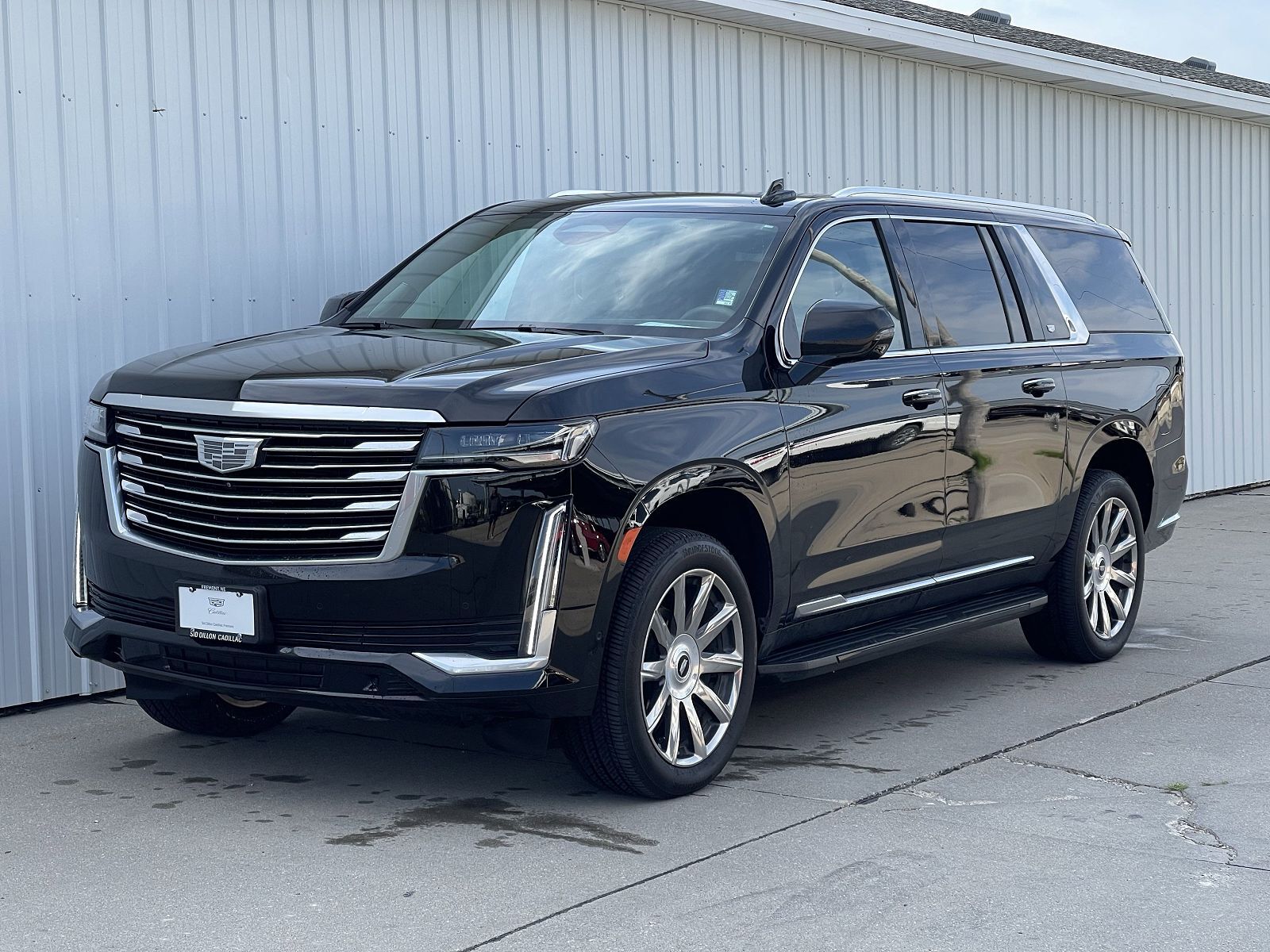 2021 CADILLAC Escalade ESV