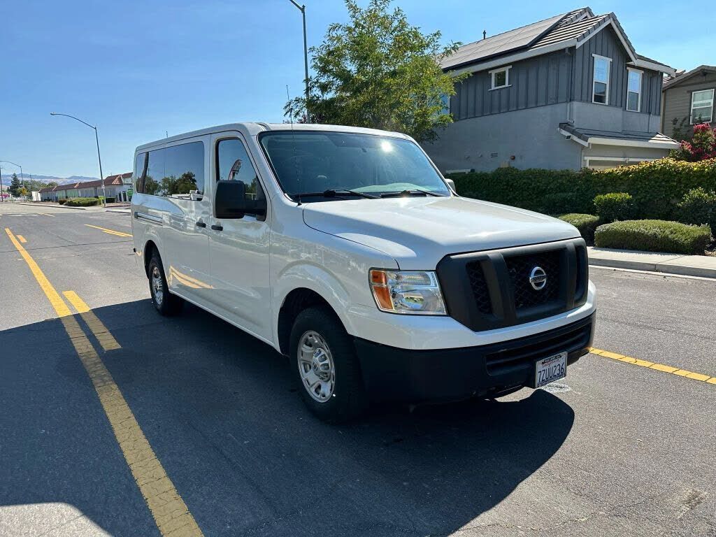 Nissan NV