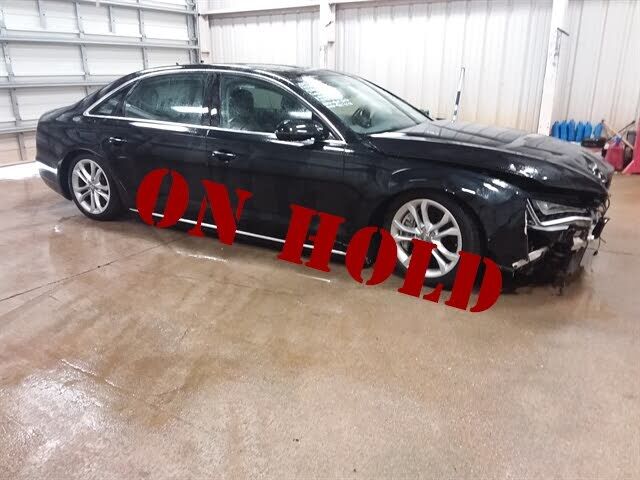 2011 AUDI A8