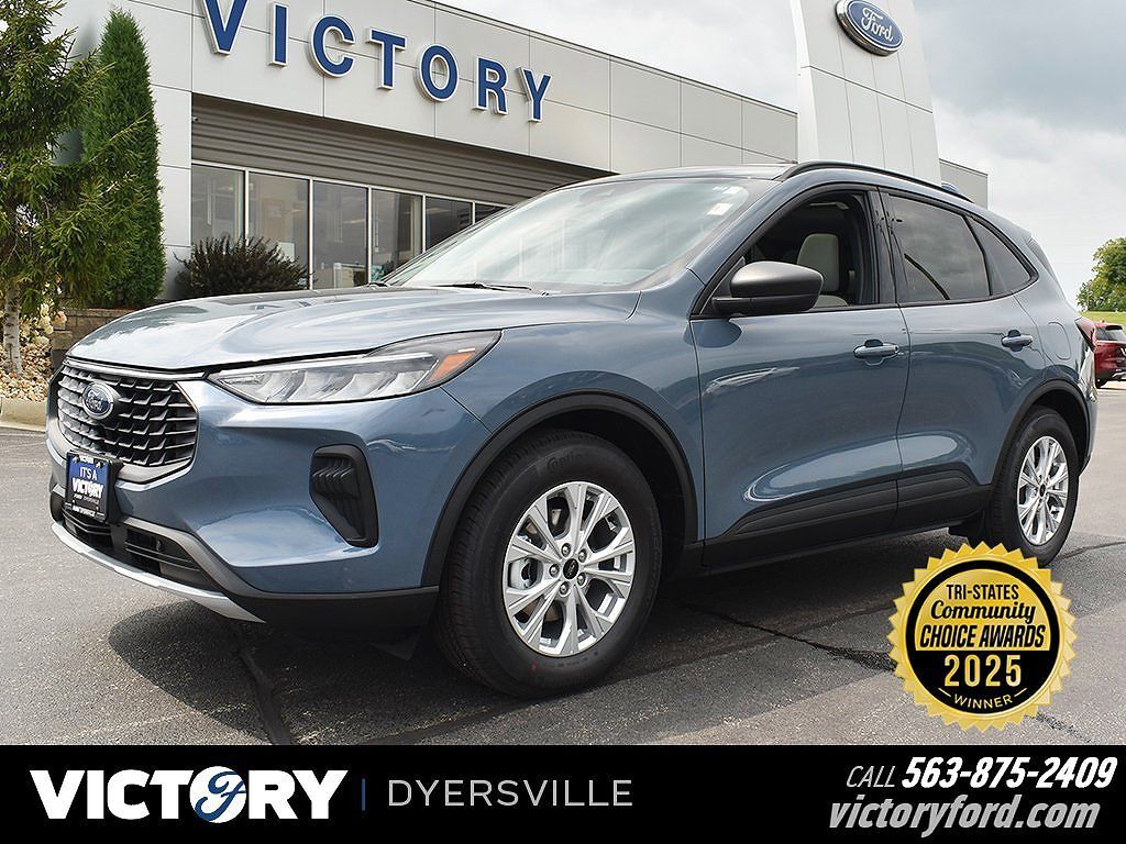 2025 FORD Escape