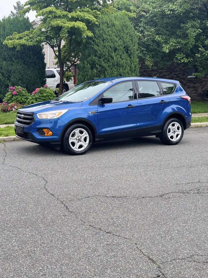 2017 FORD Escape