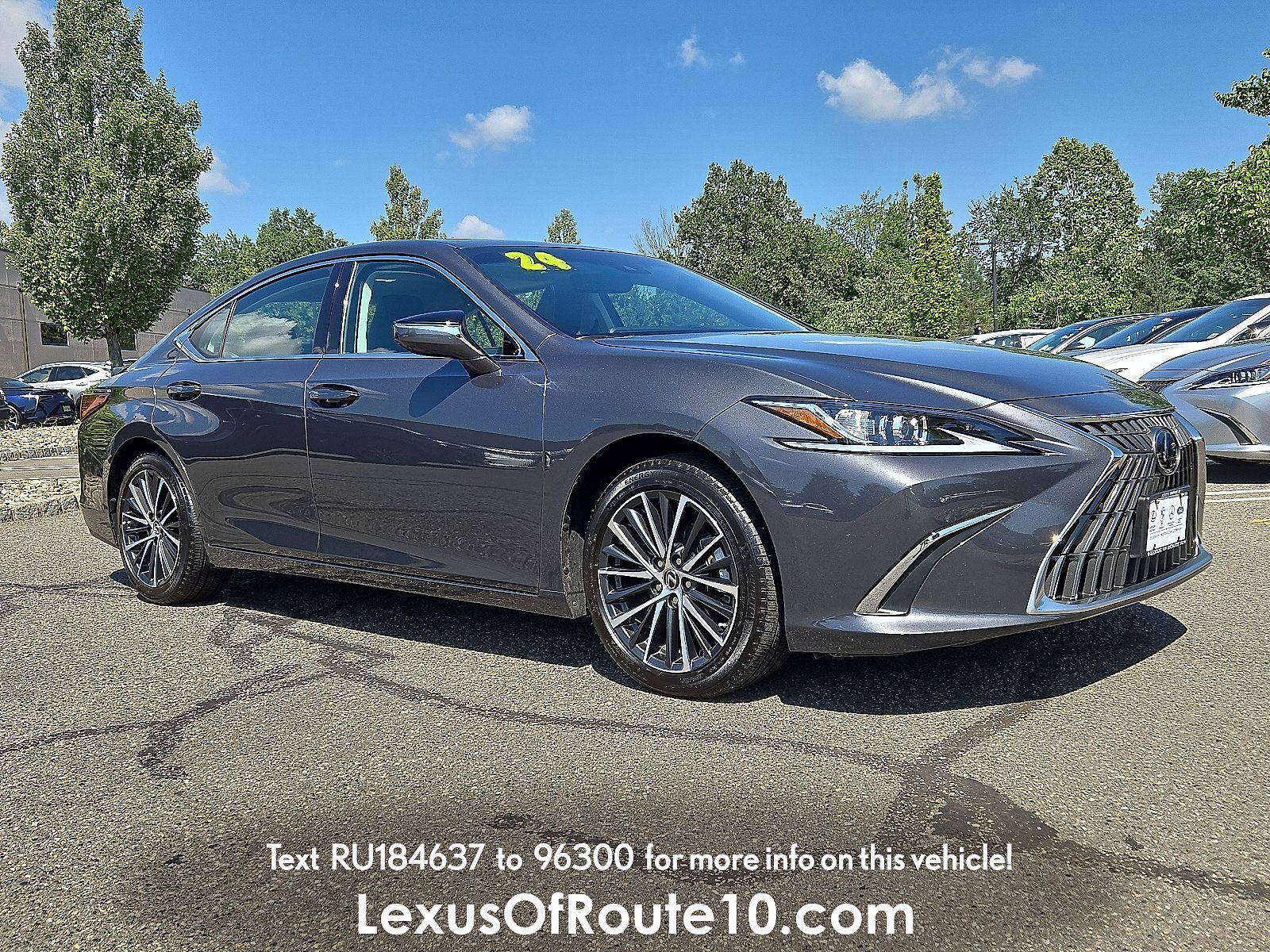 2024 LEXUS ES
