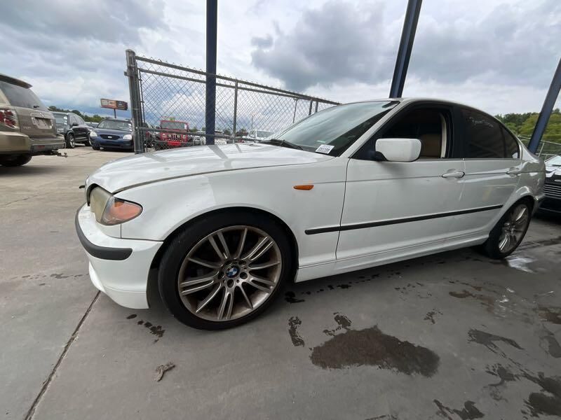BMW 330i