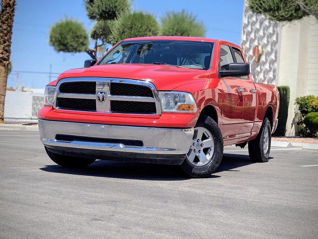2012 DODGE Ram