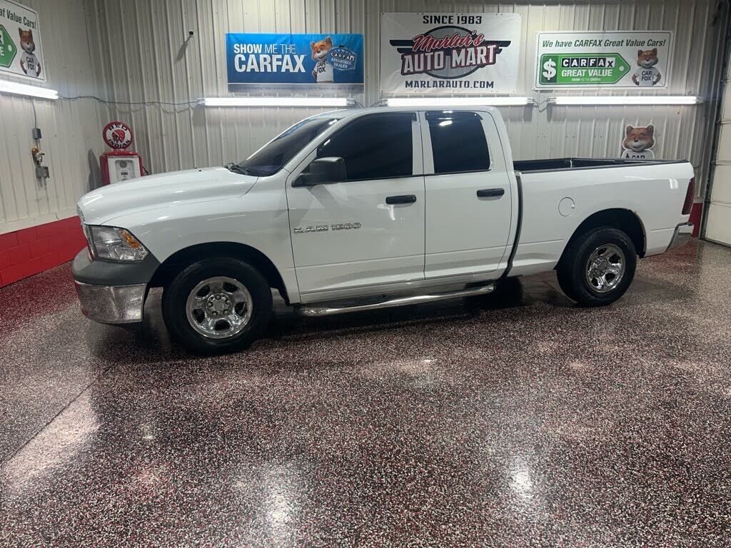 2011 DODGE Ram