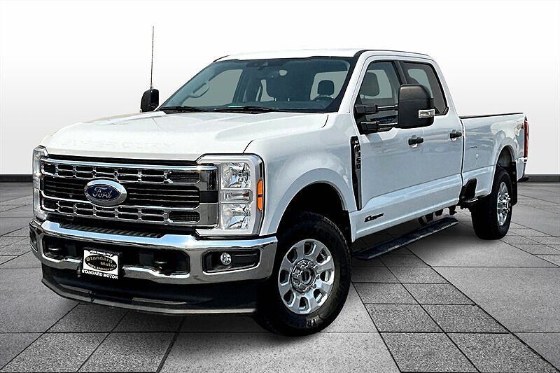 2023 FORD F-350