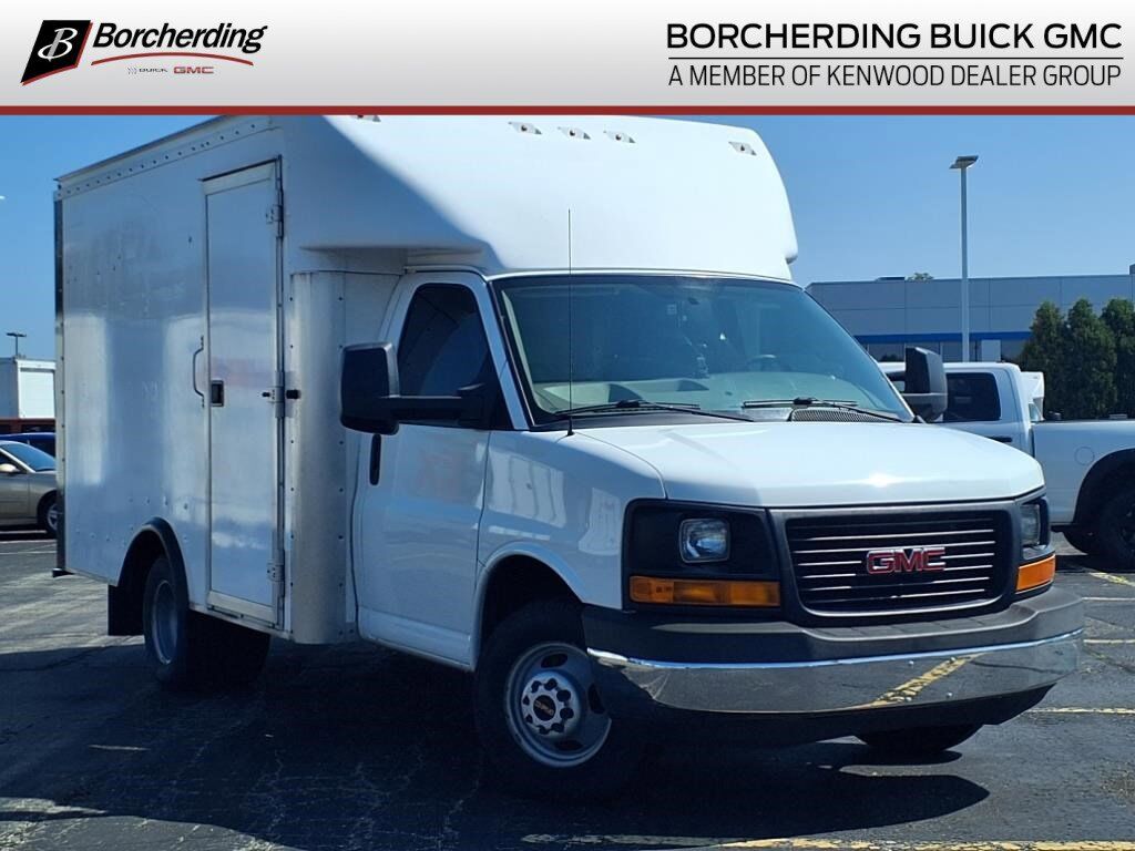 GMC Savana
