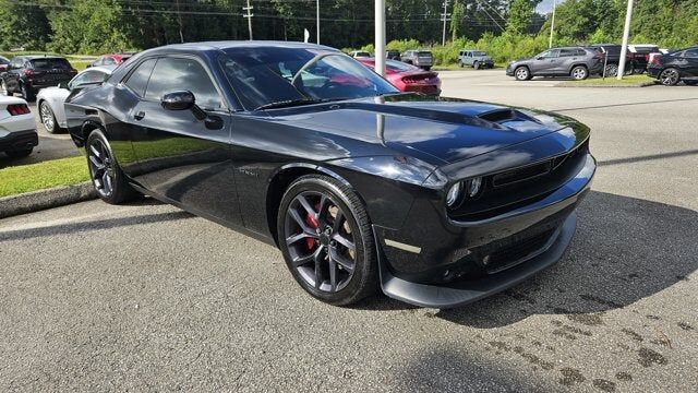 2021 DODGE Challenger