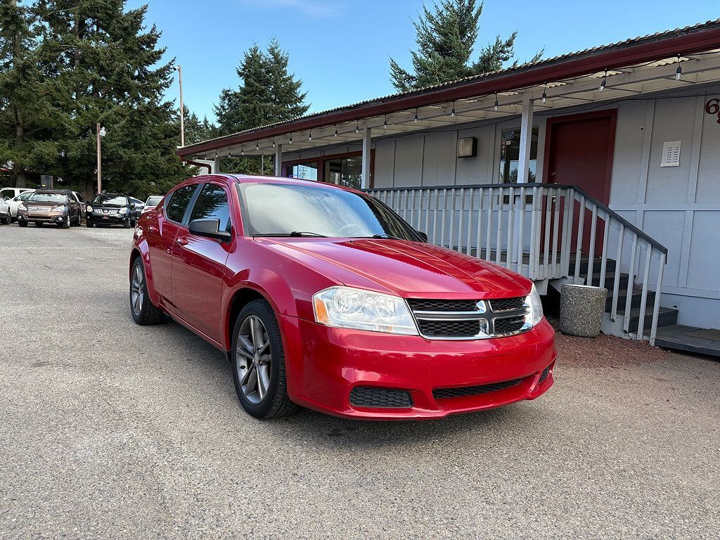 2012 DODGE Avenger