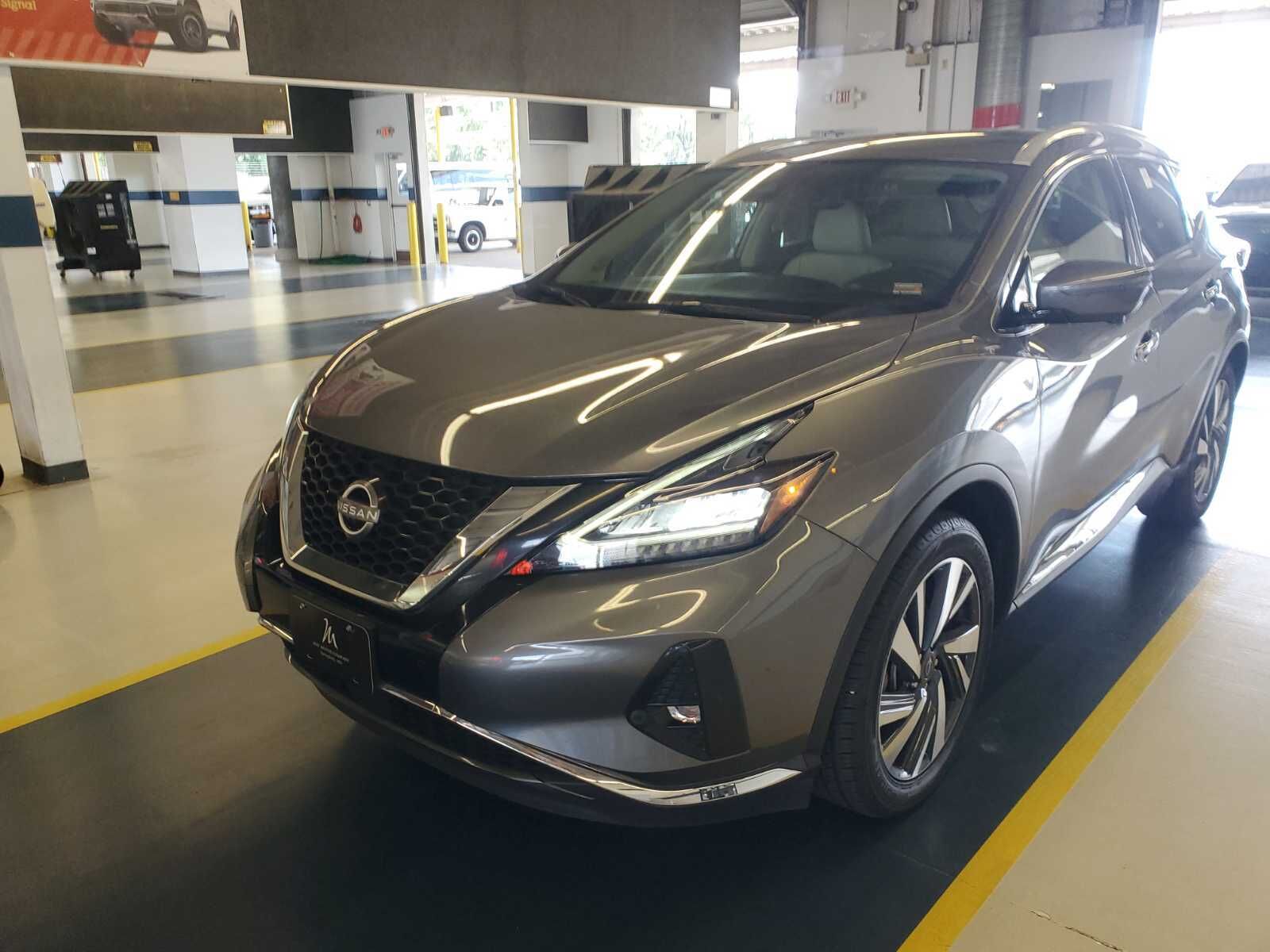 NISSAN