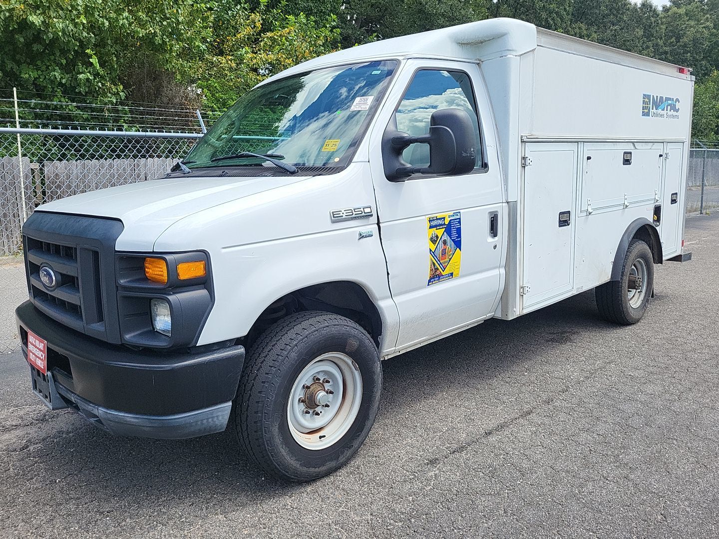Ford E-350