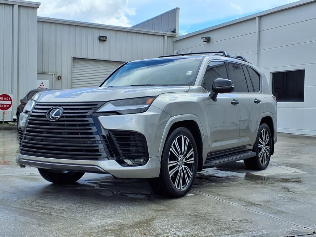 2024 LEXUS LX